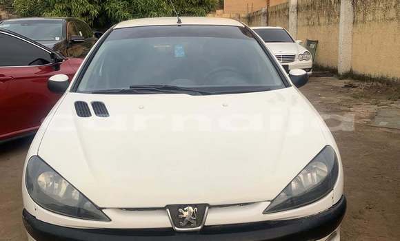 Acheter Occasion Voiture Peugeot 206 Blanc à Lagos, État de Lagos Acheter Occasion Voiture Peugeot 206 Blanc à Lagos, État de Lagos