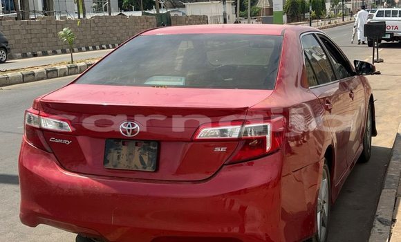 Acheter Occasion Voiture Toyota Camry Rouge à Lagos, État de Lagos Acheter Occasion Voiture Toyota Camry Rouge à Lagos, État de Lagos