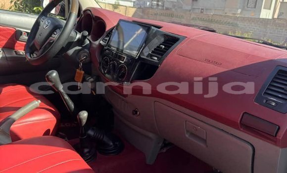 Acheter Occasion Voiture Toyota Hilux Blanc à Lagos, État de Lagos Acheter Occasion Voiture Toyota Hilux Blanc à Lagos, État de Lagos