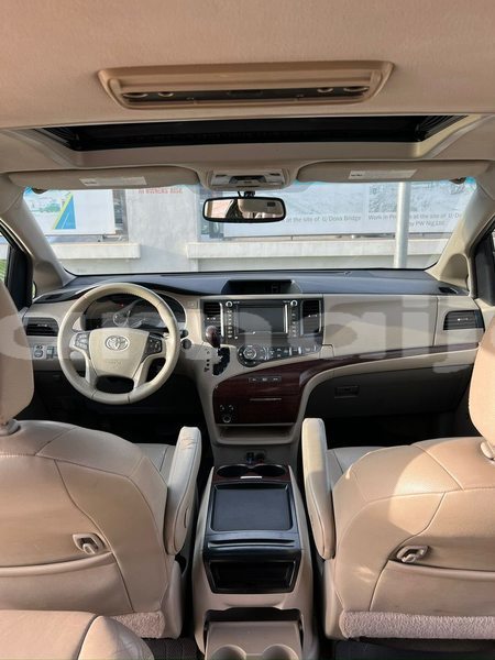 Big with watermark toyota sienna lagos state abuja 46834