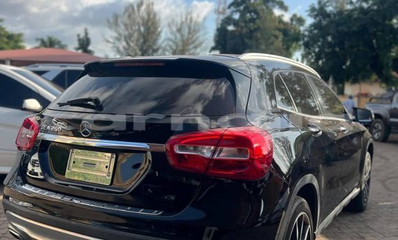 Acheter Occasion Voiture Mercedes-Benz GLA-klasse Noir à Lagos, État de Lagos Acheter Occasion Voiture Mercedes-Benz GLA-klasse Noir à Lagos, État de Lagos