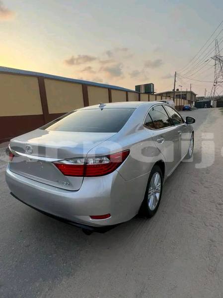 Big with watermark lexus es lagos state lagos 46851
