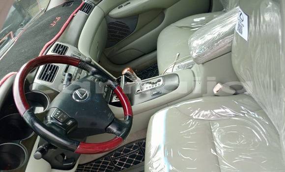 Acheter Occasion Voiture Lexus ES 300 Noir à Lagos, État de Lagos Acheter Occasion Voiture Lexus ES 300 Noir à Lagos, État de Lagos