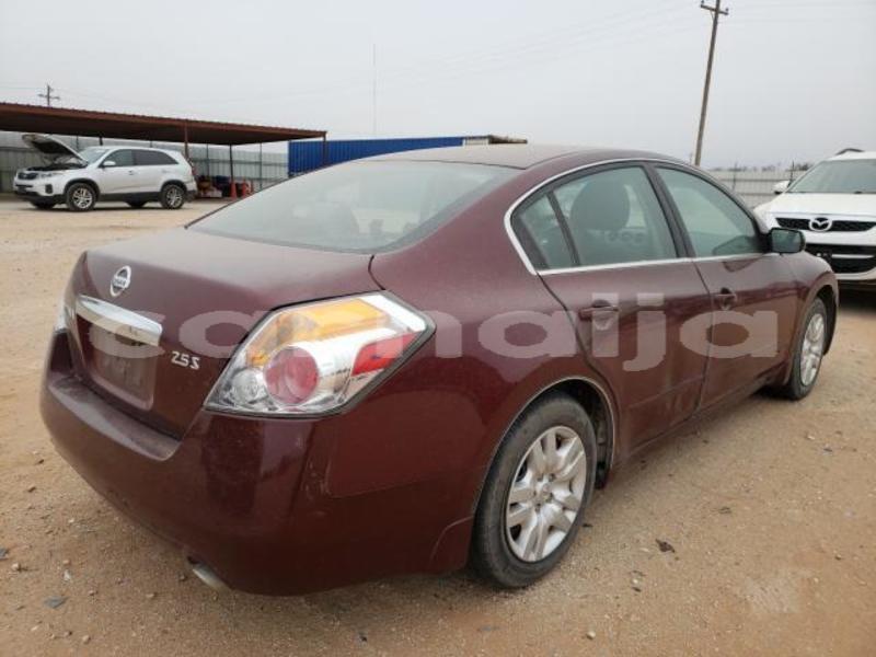 Big with watermark nissan altima lagos state lagos 46892
