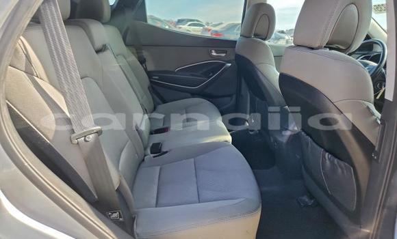 Buy Used Hyundai Santa Fe White Car in Badagry in Lagos State Buy Used Hyundai Santa Fe White Car in Badagry in Lagos State