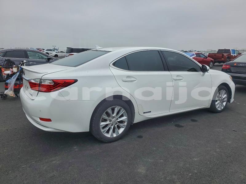 Big with watermark lexus es lagos state lagos 46899