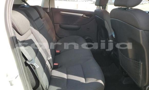 Acheter Occasion Voiture Mercedes-Benz B-klasse Blanc à Lagos, État de Lagos Acheter Occasion Voiture Mercedes-Benz B-klasse Blanc à Lagos, État de Lagos