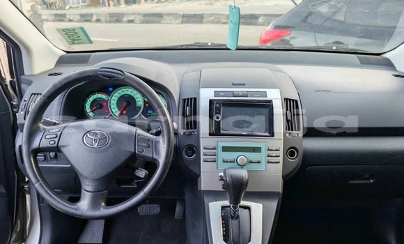 Acheter Import Voiture Toyota Corolla Verso Gris à Daura, Katsina Acheter Import Voiture Toyota Corolla Verso Gris à Daura, Katsina