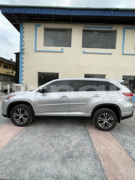 Big with watermark toyota highlander lagos state lagos 46911