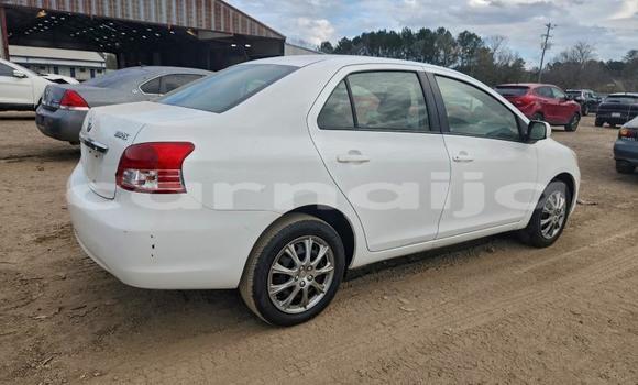 Buy Used Toyota Yaris White Car in Badagry in Lagos State Buy Used Toyota Yaris White Car in Badagry in Lagos State
