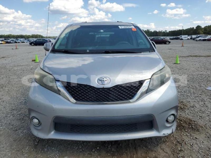 Big with watermark toyota sienna lagos state lagos 46916