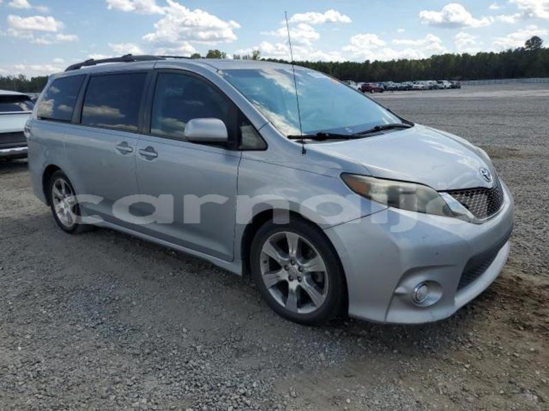 Big with watermark toyota sienna lagos state lagos 46916