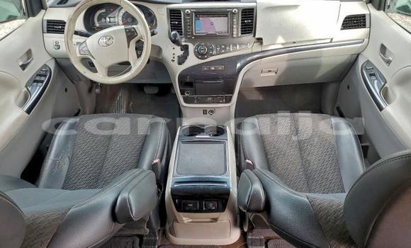 Acheter Occasion Voiture Toyota Sienna Gris à Lagos, État de Lagos Acheter Occasion Voiture Toyota Sienna Gris à Lagos, État de Lagos