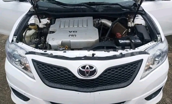 Buy Used Toyota Camry White Car in Abuja in Lagos State Buy Used Toyota Camry White Car in Abuja in Lagos State