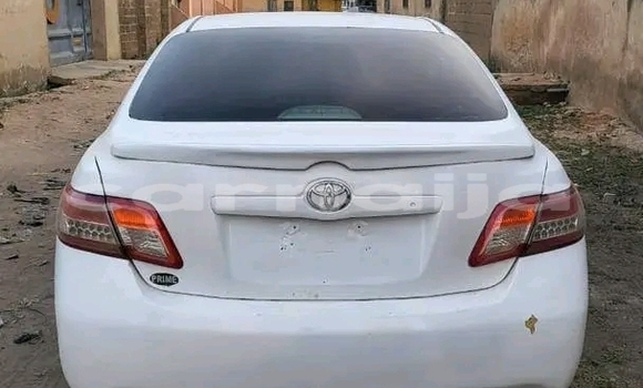 Buy Used Toyota Camry White Car in Abua in Rivers State Buy Used Toyota Camry White Car in Abua in Rivers State