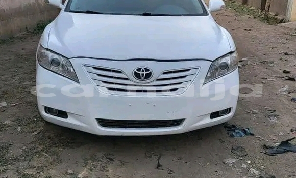 Buy Used Toyota Camry White Car in Abua in Rivers State Buy Used Toyota Camry White Car in Abua in Rivers State