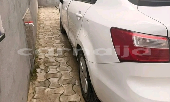 Buy Used Kia Rio White Car in Abuja in Lagos State Buy Used Kia Rio White Car in Abuja in Lagos State