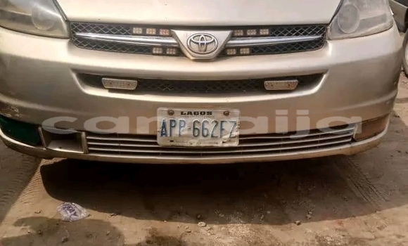Buy Used Toyota Sienta Other Car in Abakaliki in Ebonyi State Buy Used Toyota Sienta Other Car in Abakaliki in Ebonyi State