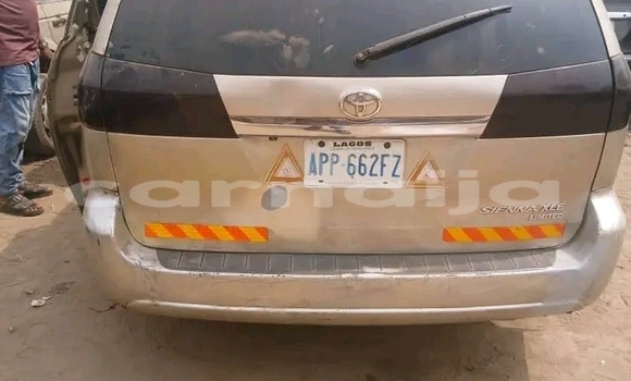 Buy Used Toyota Sienta Other Car in Abakaliki in Ebonyi State Buy Used Toyota Sienta Other Car in Abakaliki in Ebonyi State