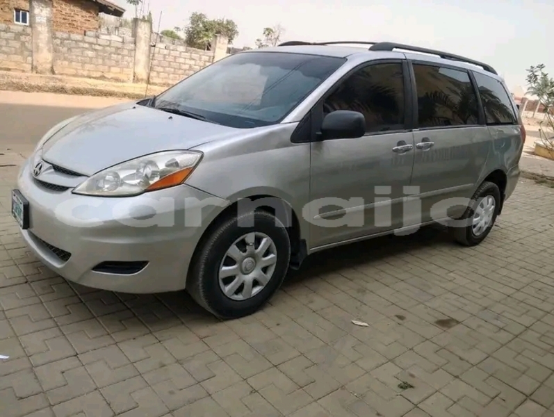 Big with watermark toyota sienna lagos state abuja 46998