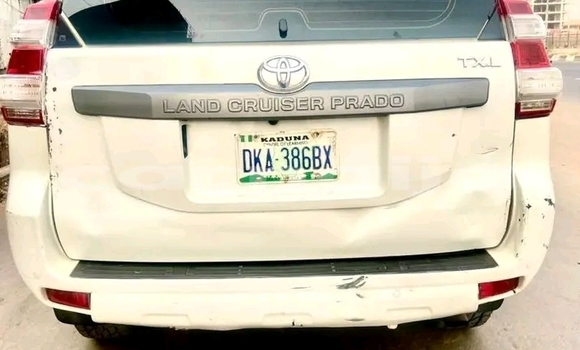 Buy Used Toyota Prado White Car in Abuja in Lagos State Buy Used Toyota Prado White Car in Abuja in Lagos State