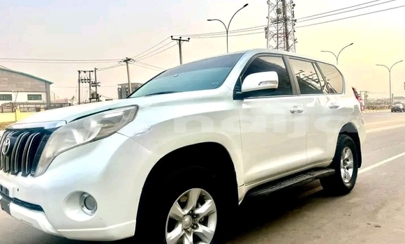 Buy Used Toyota Prado White Car in Abuja in Lagos State Buy Used Toyota Prado White Car in Abuja in Lagos State