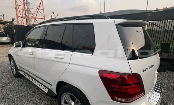 Buy Used Mercedes-Benz GLK–Class White Car in Abakaliki in Ebonyi State Buy Used Mercedes-Benz GLK–Class White Car in Abakaliki in Ebonyi State