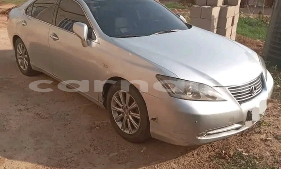 Buy Used Lexus ES 300 Black Car in Abakaliki in Ebonyi State Buy Used Lexus ES 300 Black Car in Abakaliki in Ebonyi State