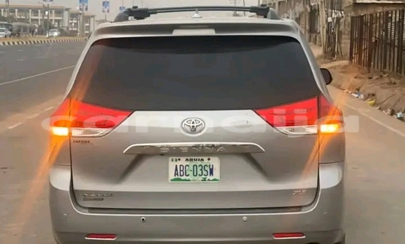 Buy Used Toyota Sienna Other Car in Abakaliki in Ebonyi State Buy Used Toyota Sienna Other Car in Abakaliki in Ebonyi State