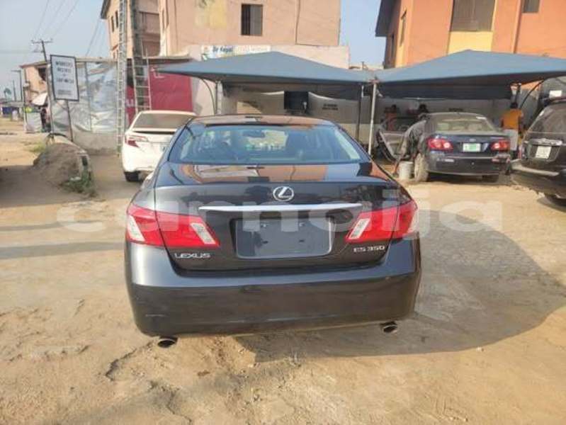 Big with watermark lexus es lagos state lagos 47077