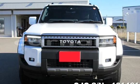 Buy New Toyota Land Cruiser White Car in Lagos in Lagos State Buy New Toyota Land Cruiser White Car in Lagos in Lagos State