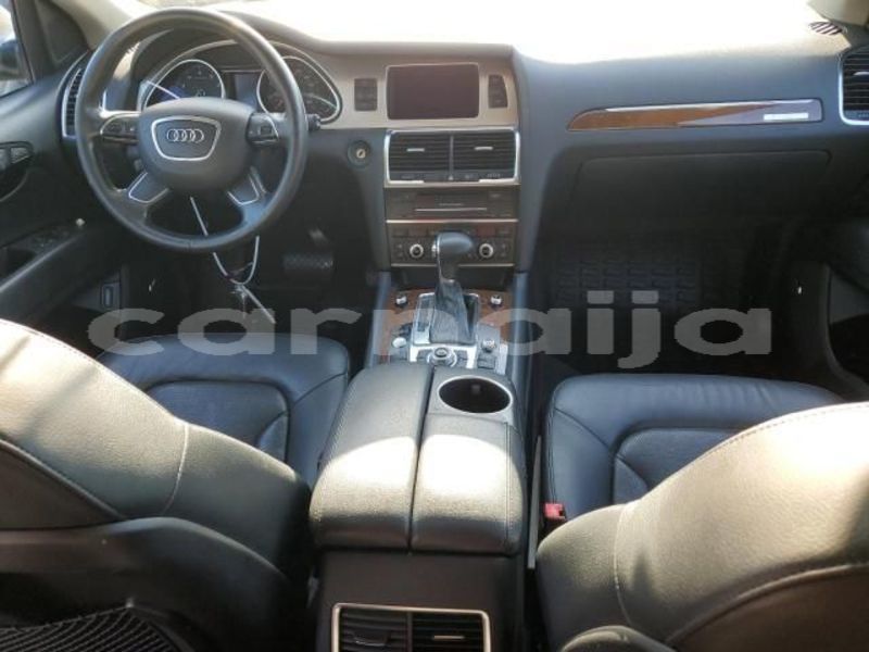 Big with watermark audi q7 lagos state lagos 47169