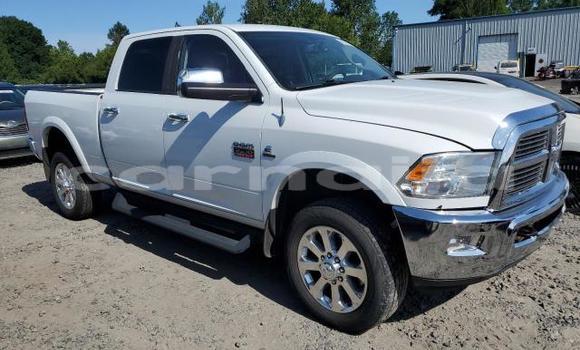 Acheter Neuf Voiture Dodge RAM Blanc à Lagos, État de Lagos Acheter Neuf Voiture Dodge RAM Blanc à Lagos, État de Lagos