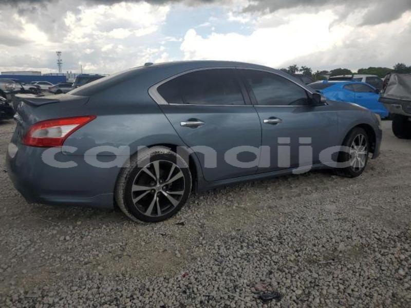 Big with watermark nissan maxima lagos state lagos 47260