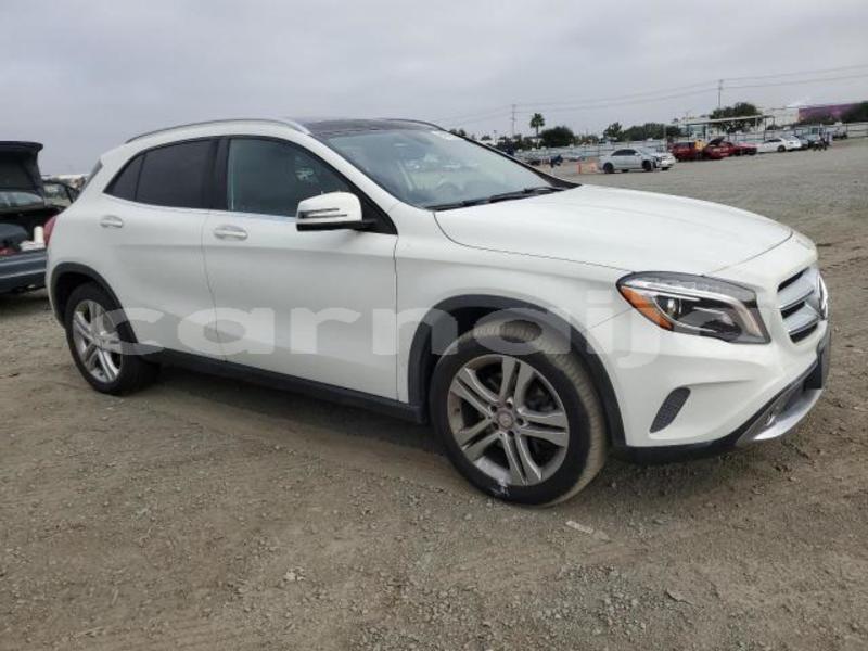 Big with watermark mercedes benz gla klasse lagos state badagry 47307