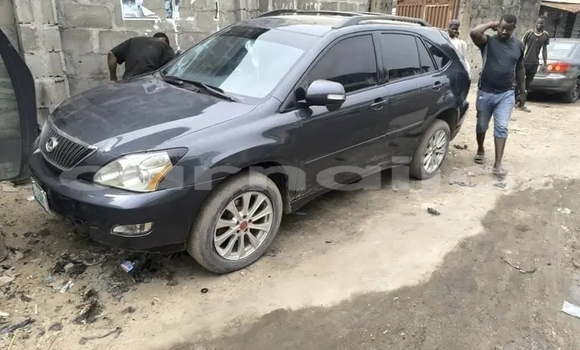 Buy Used Lexus RX 330 Black Car in Abuja in Lagos State Buy Used Lexus RX 330 Black Car in Abuja in Lagos State