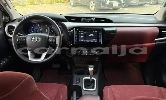 Buy Used Toyota Hilux White Car in Abuja in Lagos State Buy Used Toyota Hilux White Car in Abuja in Lagos State