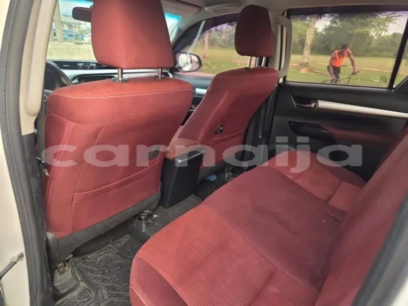 Big with watermark toyota hilux nasarawa state akwanga 47369