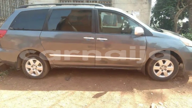 Big with watermark toyota sienna lagos state abuja 47445