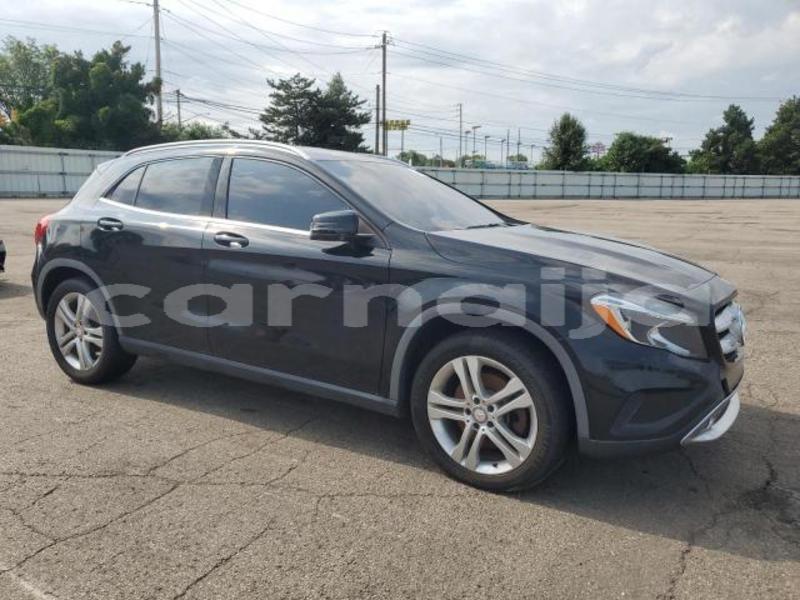 Big with watermark mercedes benz gla klasse lagos state badagry 47457