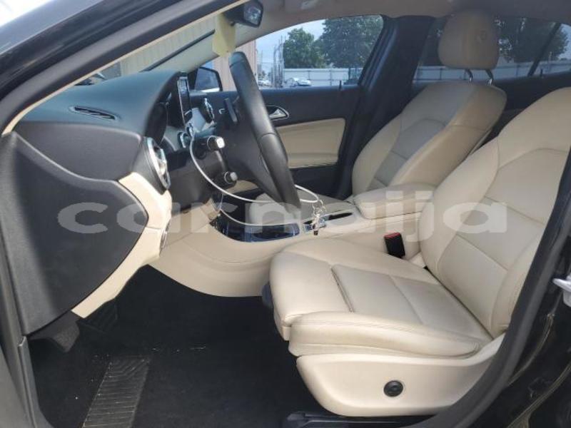 Big with watermark mercedes benz gla klasse lagos state badagry 47457