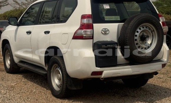 Acheter Occasion Voiture Toyota Prado Blanc à Badagry, État de Lagos Acheter Occasion Voiture Toyota Prado Blanc à Badagry, État de Lagos