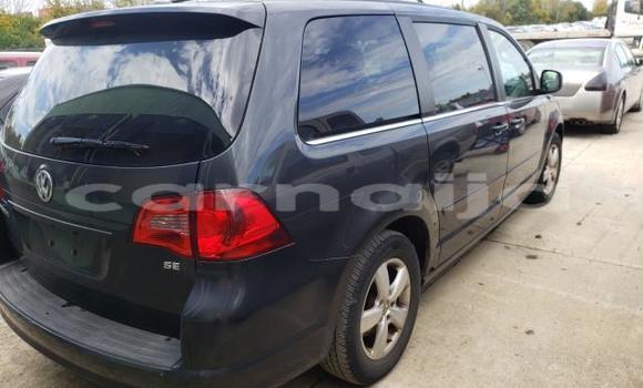 Buy Used Volkswagen Routan Black Car in Lagos in Lagos State Buy Used Volkswagen Routan Black Car in Lagos in Lagos State