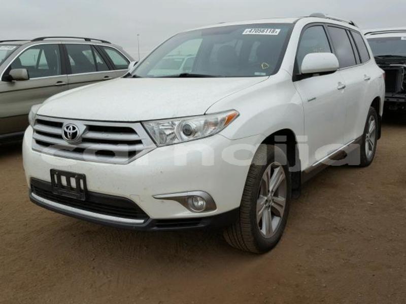 Big with watermark toyota highlander lagos state lagos 47599