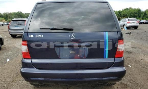 Buy New Mercedes-Benz ML–Class Blue Car in Lagos in Lagos State Buy New Mercedes-Benz ML–Class Blue Car in Lagos in Lagos State