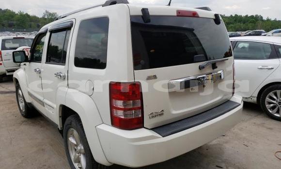 Buy New Jeep Liberty White Car in Lagos in Lagos State Buy New Jeep Liberty White Car in Lagos in Lagos State