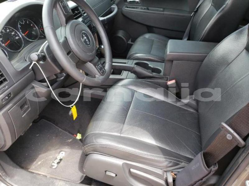 Big with watermark jeep liberty lagos state lagos 47622