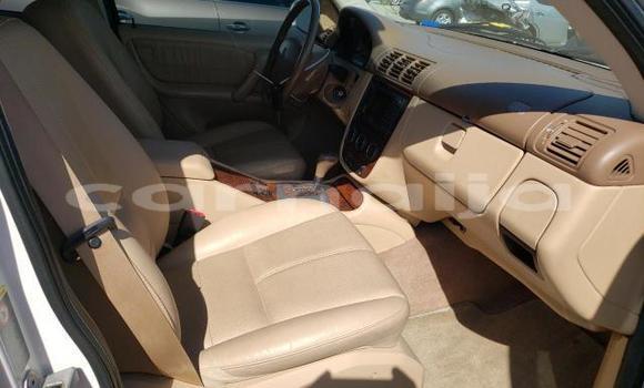 Buy New Mercedes-Benz ML–Class White Car in Lagos in Lagos State Buy New Mercedes-Benz ML–Class White Car in Lagos in Lagos State