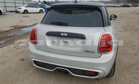 Buy New MINI Cooper White Car in Lagos in Lagos State Buy New MINI Cooper White Car in Lagos in Lagos State