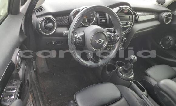 Buy New MINI Cooper White Car in Lagos in Lagos State Buy New MINI Cooper White Car in Lagos in Lagos State